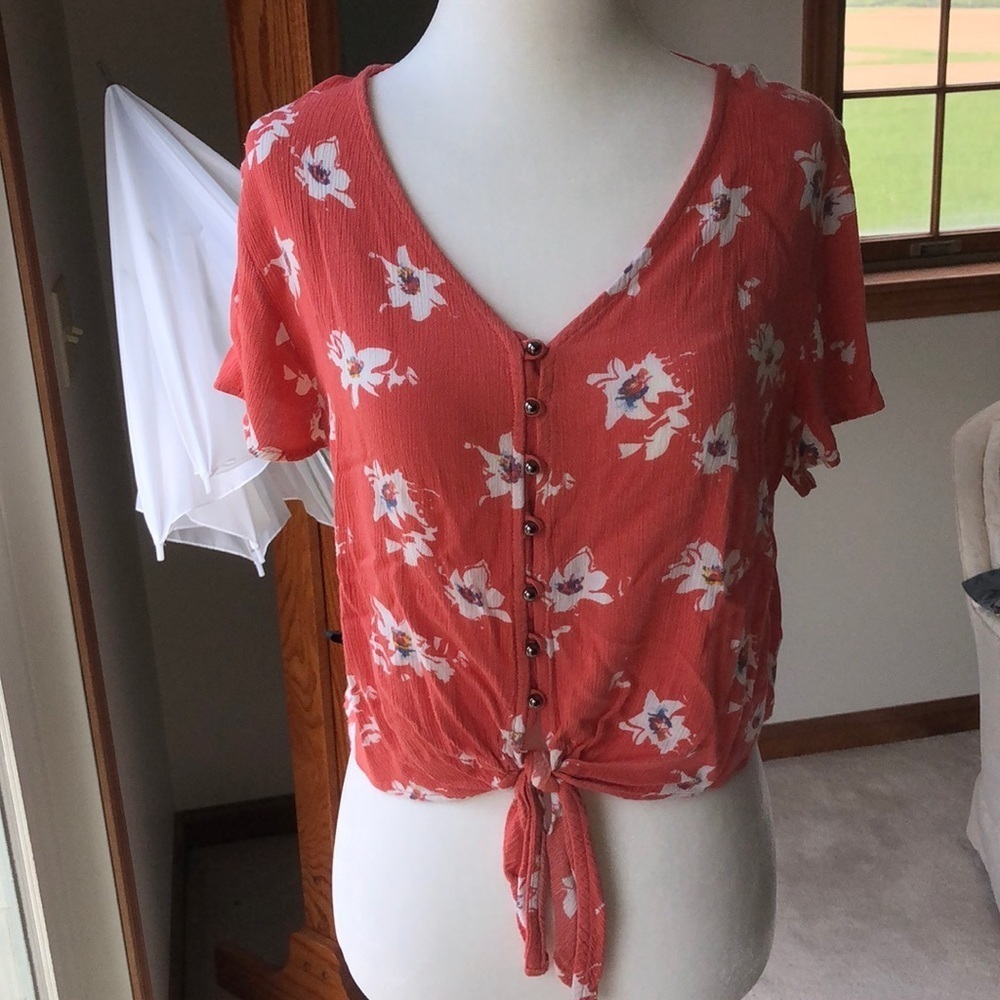 Floral Top‎